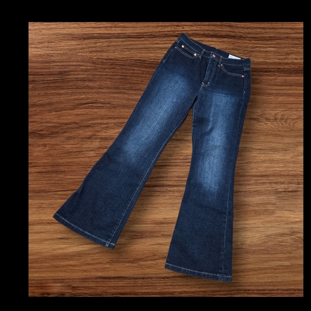 GAP 70s Flare Hiigh Rse Dark Wash Denim Flare Jeans
